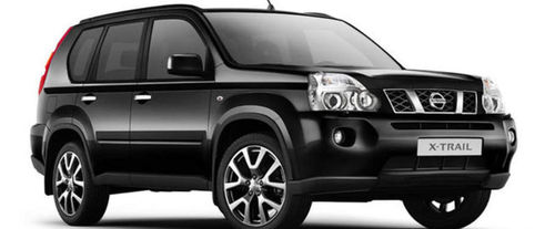 Nissan X-Trail Front Cross Side View
