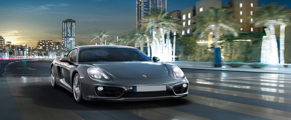 Porsche Cayman Front Medium View