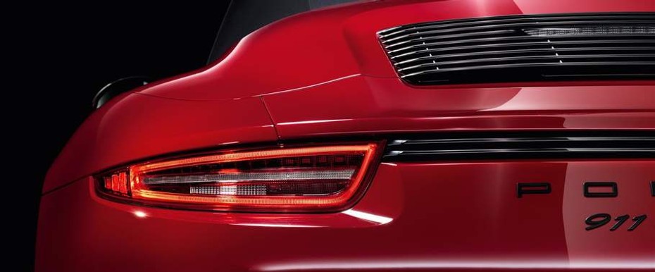 911 Carrera GTS Tail light