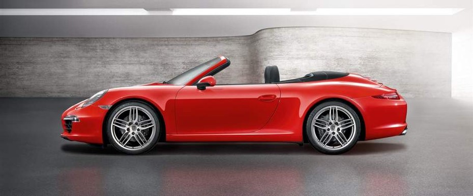 911 Carrera Cabriolet Side view