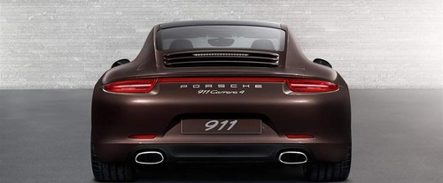 Full Rear View of Porsche 911 Carrera 4