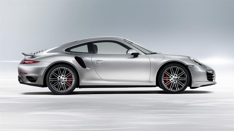 Porsche 911 Turbo Drivers Sideview
