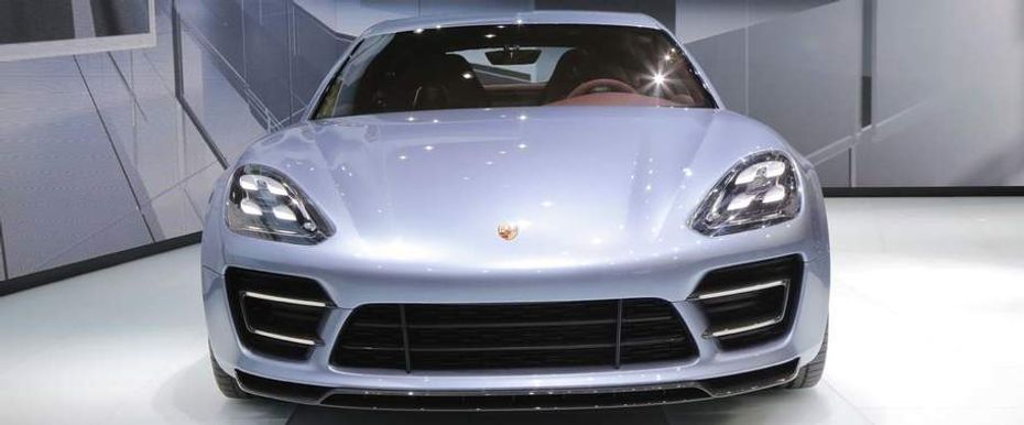 Full Front View of Panamera Diesel
