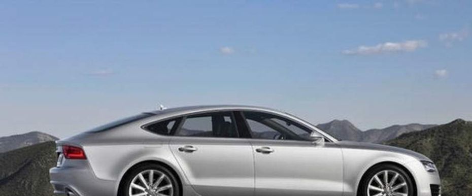Porsche Panamera Diesel Drivers Sideview