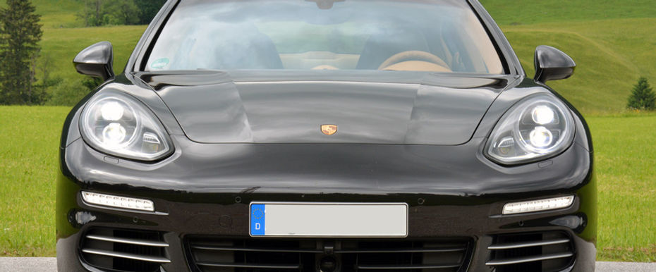 Full Front View of Panamera 4S