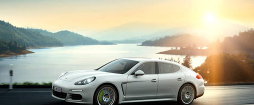 Panamera 4S Executive Front angle low view