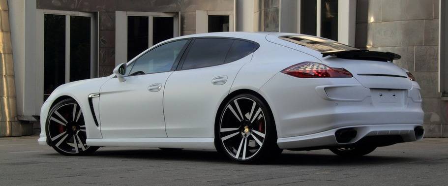 Rear Cross Side View of Porsche Panamera GTS Rear Cross Side View of Porsche Panamera GTS