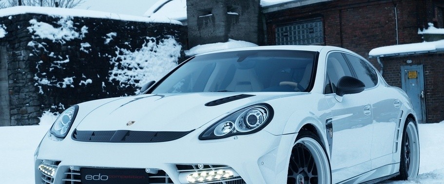 Panamera Turbo Front angle low view Panamera Turbo Front angle low view