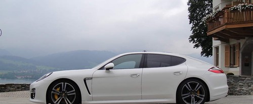 Panamera Turbo S Side view