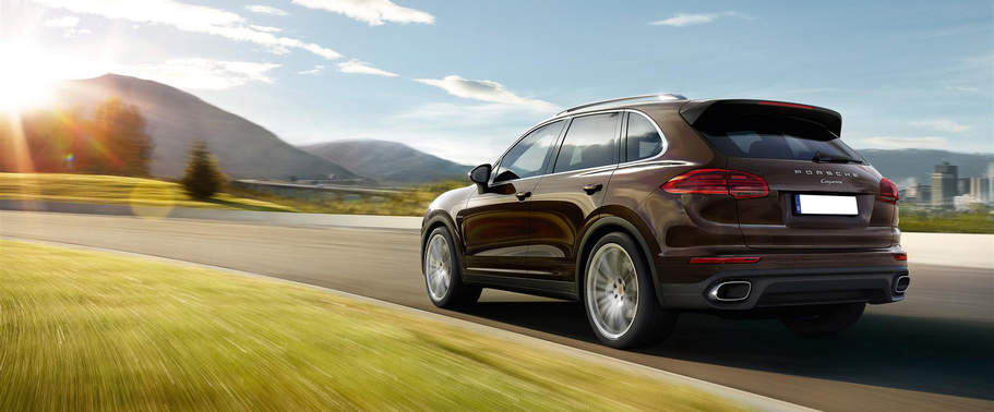 Rear Cross Side View of Porsche Cayenne Diesel Rear Cross Side View of Porsche Cayenne Diesel