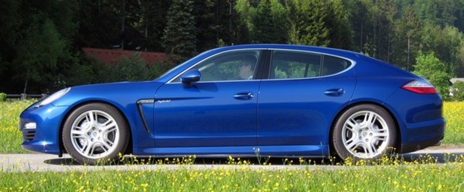 Cayenne S Diesel Side view Cayenne S Diesel Side view