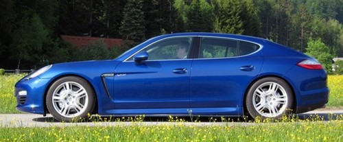 Cayenne S Diesel Side view