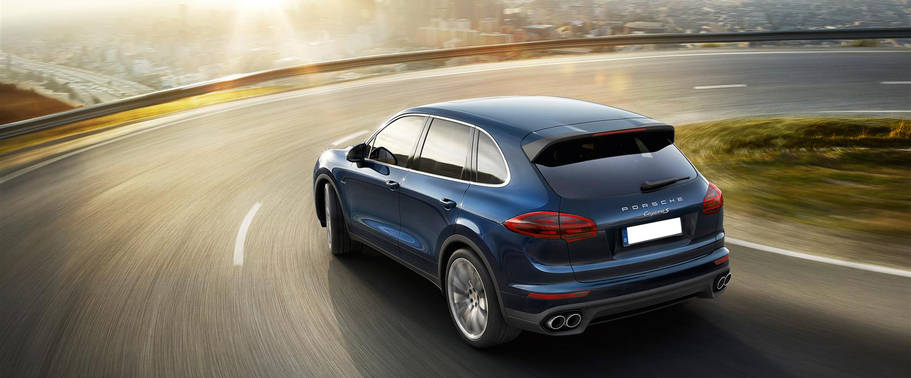 Rear Cross Side View of Porsche Cayenne S Diesel Rear Cross Side View of Porsche Cayenne S Diesel
