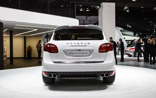 Full Rear View of Porsche Cayenne Turbo S