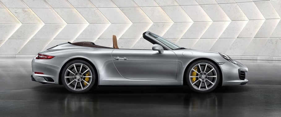 911 Carrera S Cabriolet Side view 911 Carrera S Cabriolet Side view
