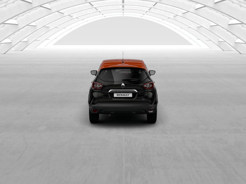 Full Rear View of Renault Captur