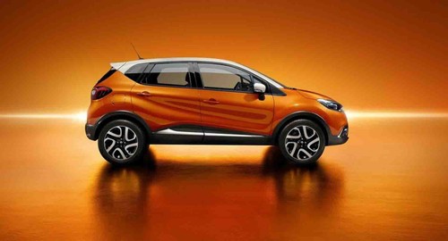 Renault Captur Drivers Sideview