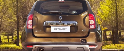 Full Rear View of Renault Duster