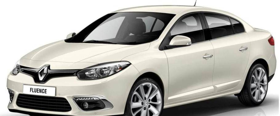 Renault Fluence Front Angle High View Renault Fluence Front Angle High View