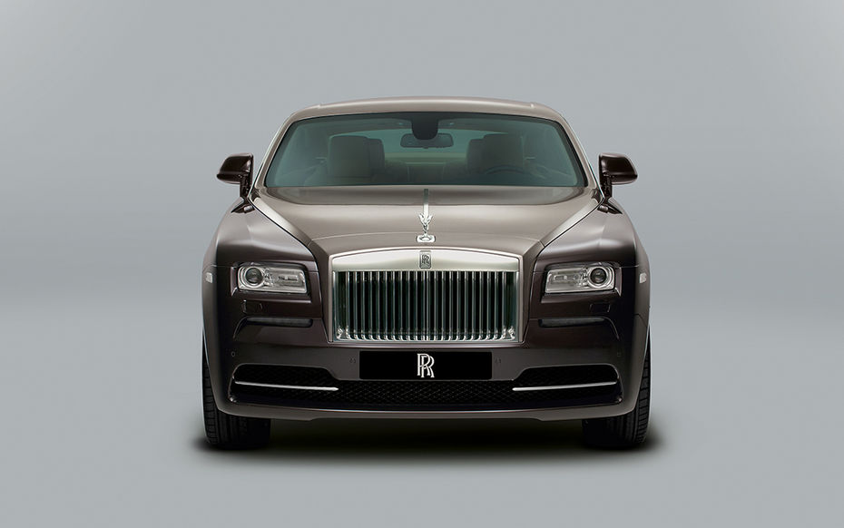 Full Front View of Wraith