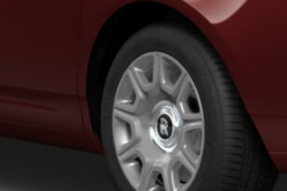 Ghost Extended Wheel Base Wheel in Qatar