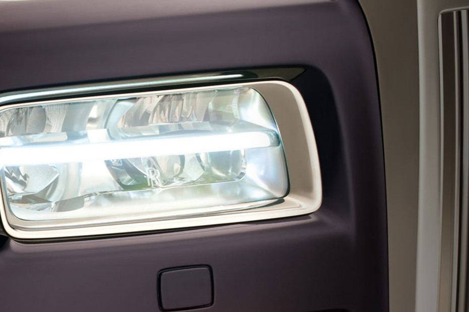 Phantom Extended Wheelbase Headlight in Qatar