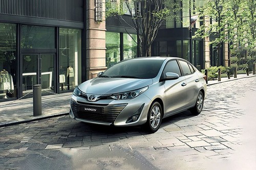 Yaris Front angle low view