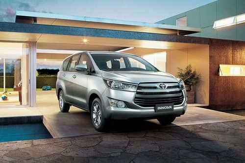 Innova Front angle low view