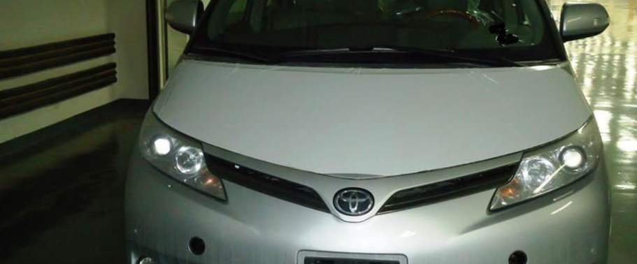 Toyota Previa Qatar