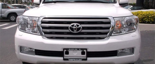 Full Front View of LC200