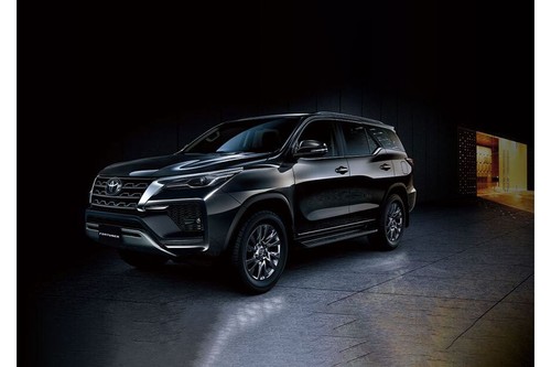 Fortuner Front angle low view