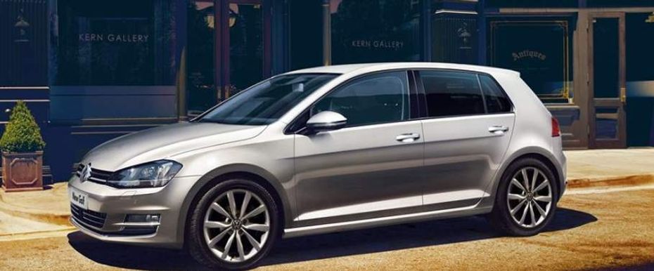 Volkswagen Golf Front Side View
