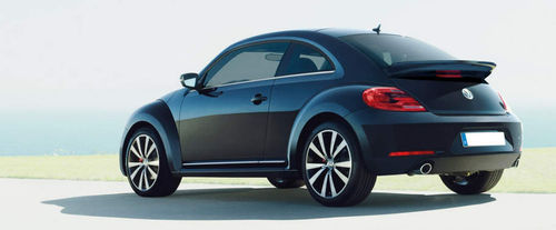 Rear Cross Side View of Volkswagen Beetle