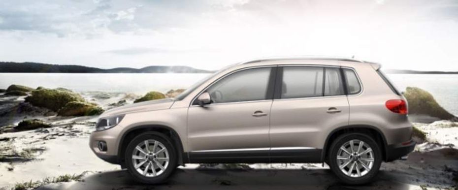 Tiguan Side view