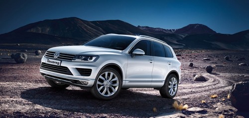 Volkswagen Toureg Front Side View