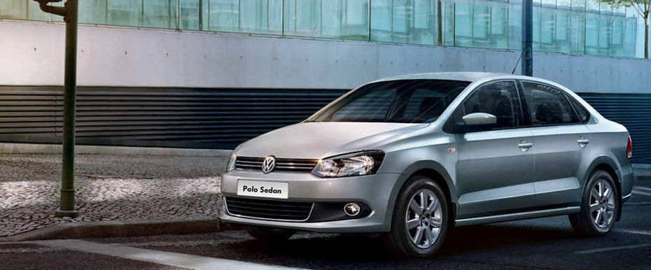 Volkswagen Polo Sedan Side Medium View