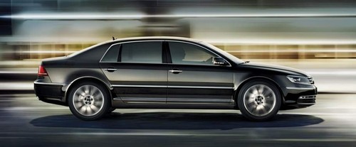 Volkswagen Phaeton Drivers Sideview
