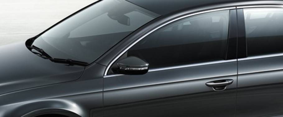 Volkswagen Passat Drivers Side Mirror Front Angle Volkswagen Passat Drivers Side Mirror Front Angle