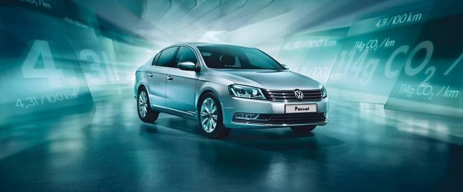 Volkswagen Passat Front Medium View Volkswagen Passat Front Medium View