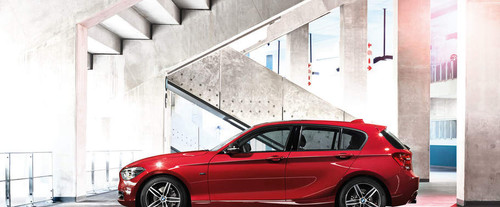 1 Series (five-door) Side view