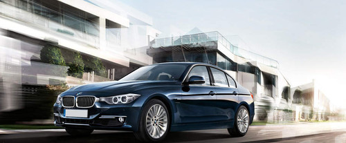 3 Series Sedan Front angle low view