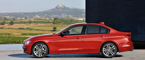 3 Series Sedan Side view
