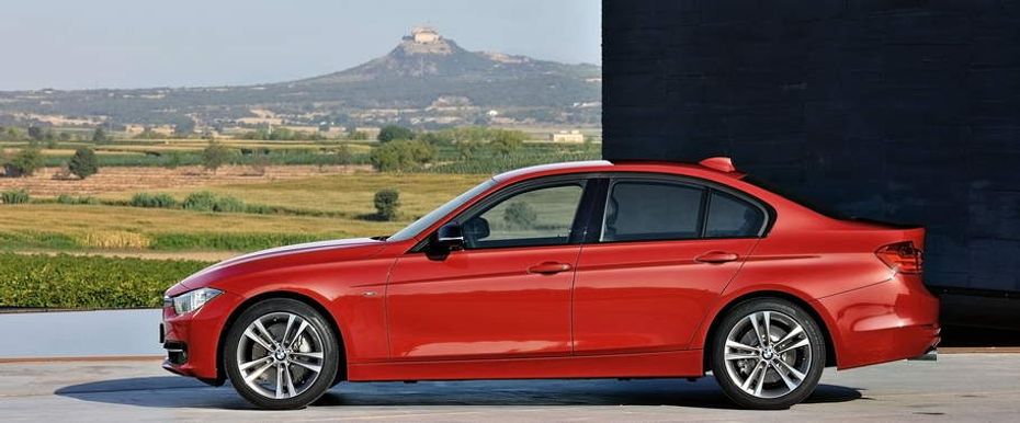 3 Series Sedan Side view