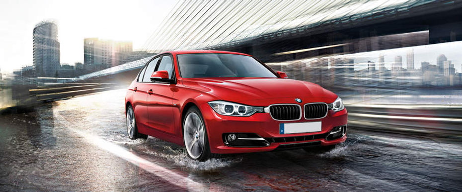 BMW 3 Series Sedan Front Medium View