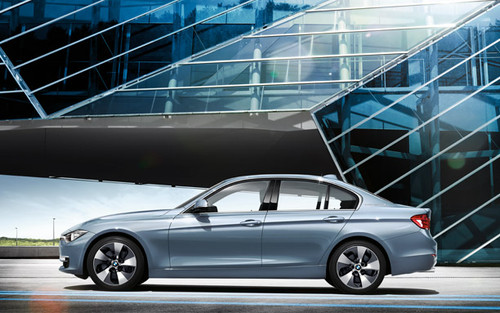 3 Series Gran Turismo Side view