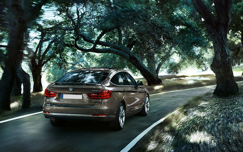 3 Series Gran Turismo Rear angle view