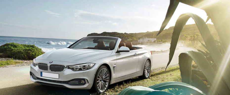 4 Series Convertible Front angle low view