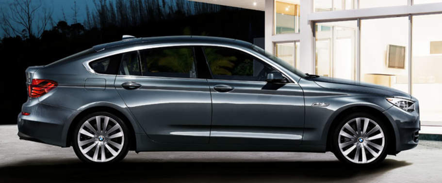 BMW 5 Series Gran Turismo Drivers Sideview BMW 5 Series Gran Turismo Drivers Sideview