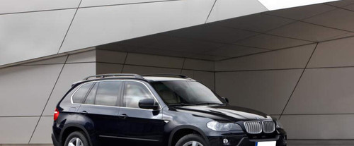 BMW X5 Security Front Cross Side View