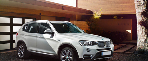 BMW X3 Front Cross Side View